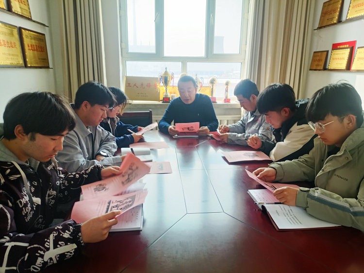 0301北方集團工業(yè)設備安裝公司學(xué)習網(wǎng)絡(luò )安全知識，防范電信網(wǎng)絡(luò )詐騙 圖片2_副本.jpg